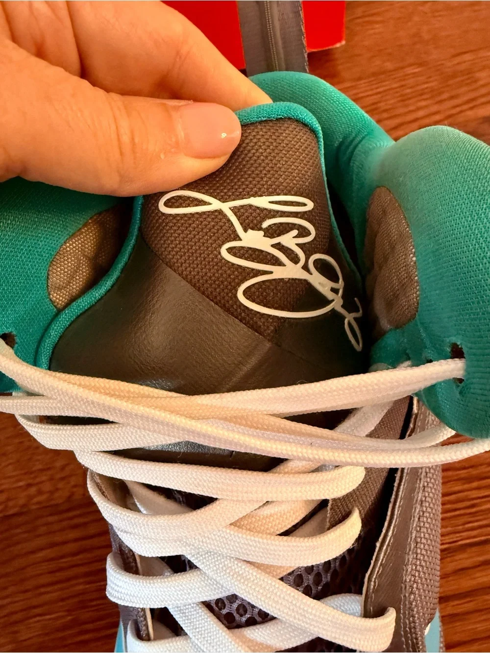 Nike Air Max+ 2013 NikeID Custom NYC Size 13.5 OG Box Extra Laces